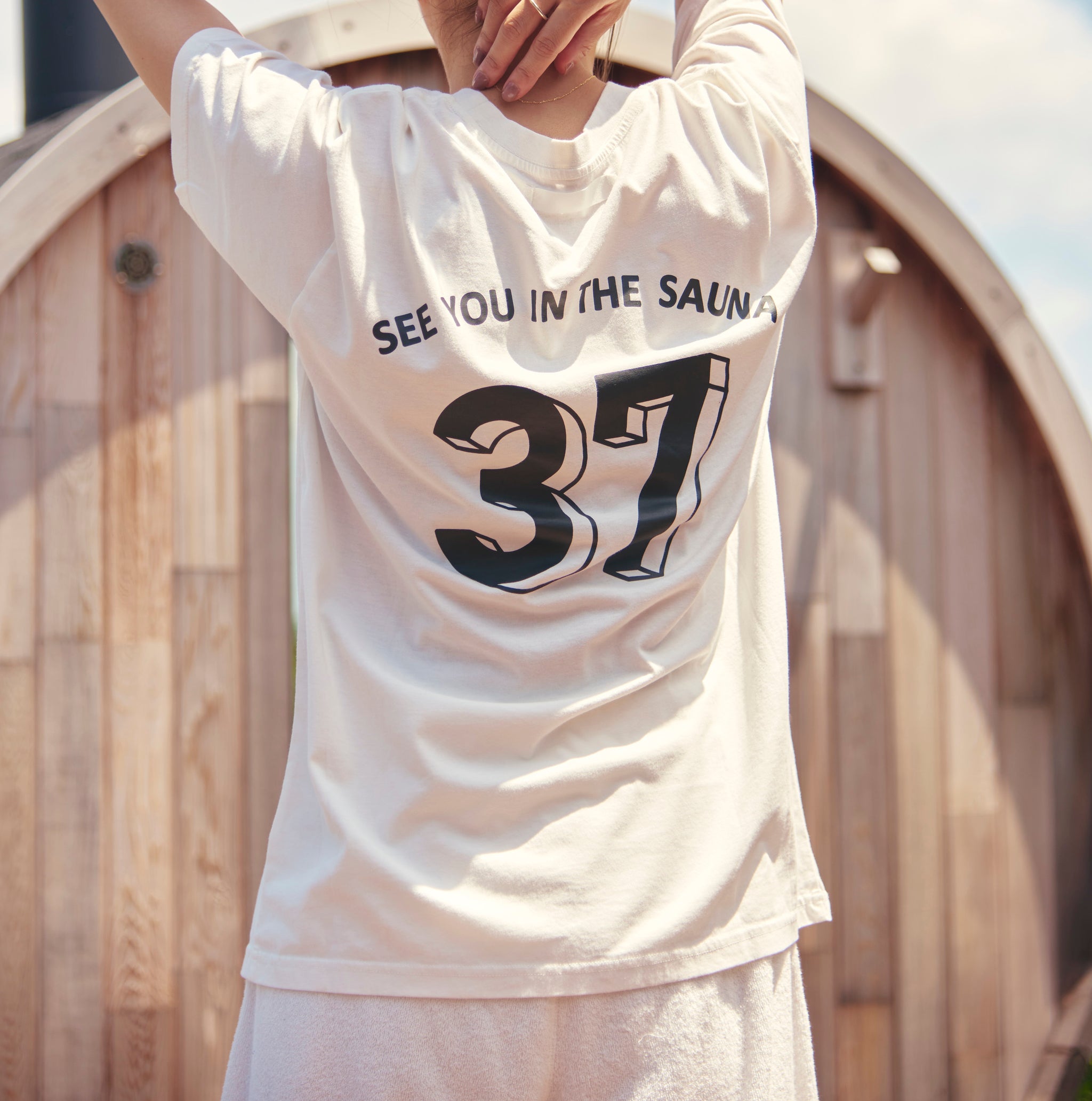 PAPA go to the sauna TEE – H Tokyo